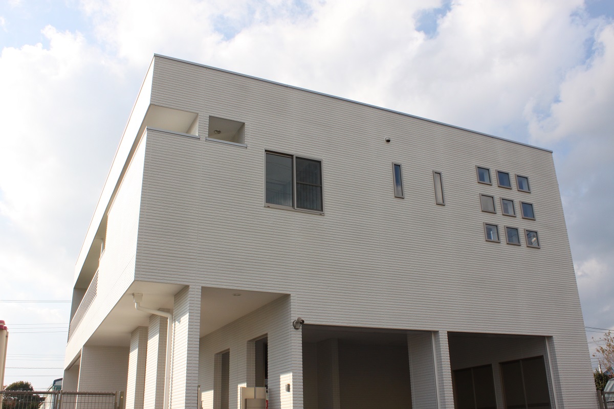 和風住宅、古民家再生の静岡県富士市一級建築士事務所山﨑創建の事務所併用住宅外観