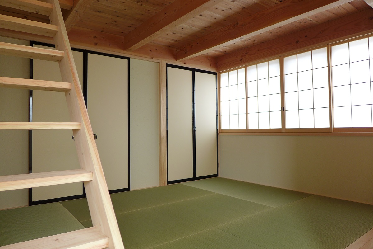 和風住宅、リフォーム・耐震・古民家再生の静岡県富士市一級建築士事務所山﨑創建の木のぬくもりを感じる家和室